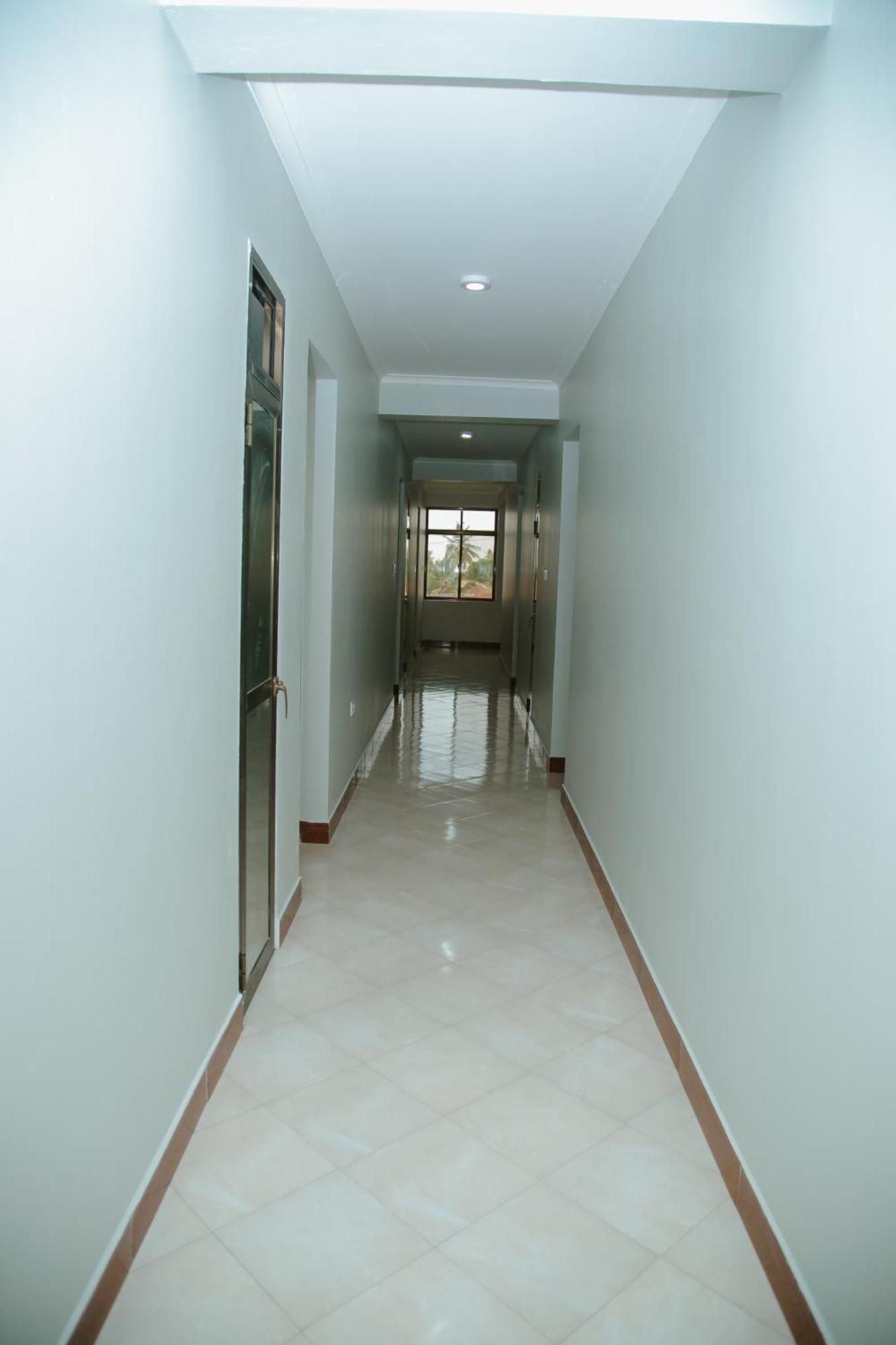 Fq Hotel Limited Dar es Salaam Buitenkant foto