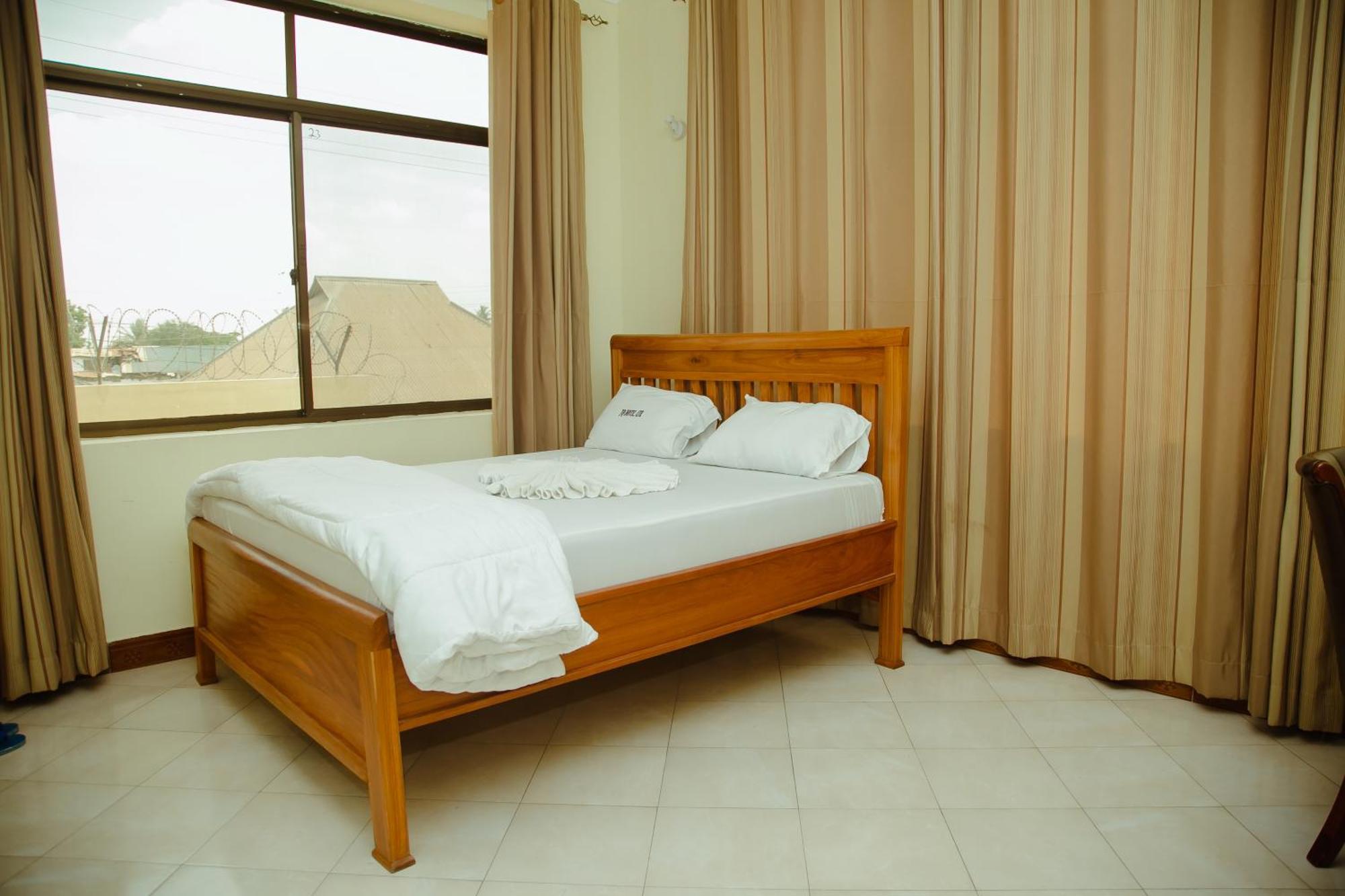 Fq Hotel Limited Dar es Salaam Buitenkant foto