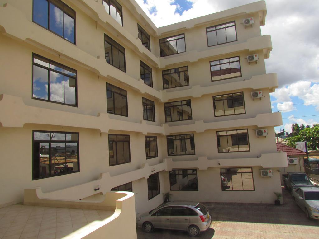 Fq Hotel Limited Dar es Salaam Buitenkant foto