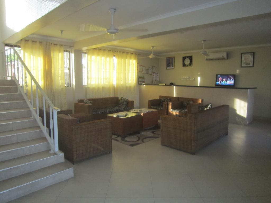 Fq Hotel Limited Dar es Salaam Buitenkant foto