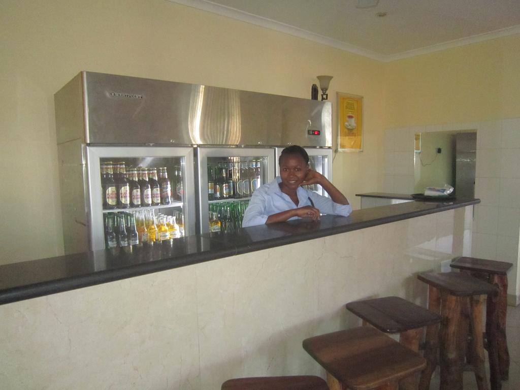 Fq Hotel Limited Dar es Salaam Buitenkant foto