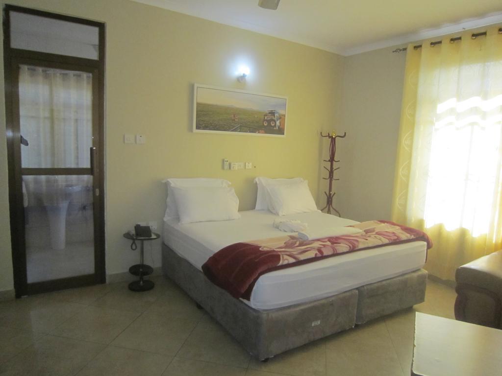 Fq Hotel Limited Dar es Salaam Buitenkant foto