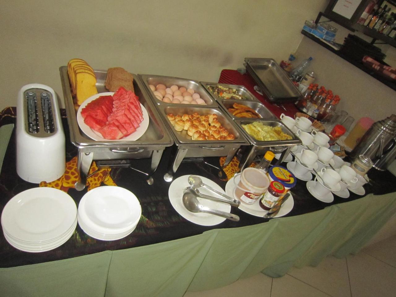 Fq Hotel Limited Dar es Salaam Buitenkant foto